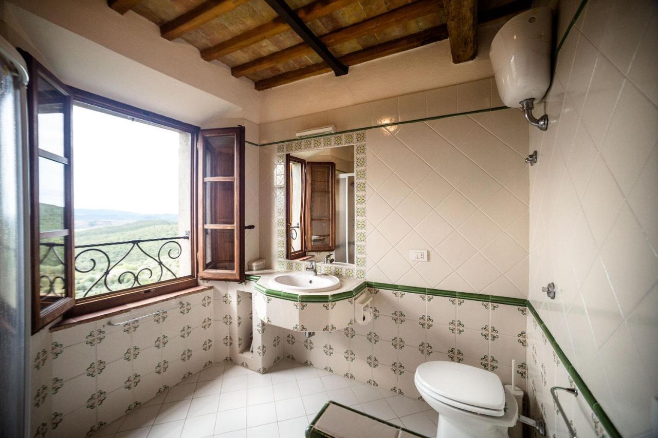 Tenuta Di Montemassi Fattoria Bagian luar foto